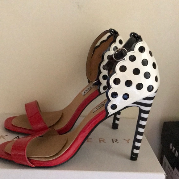 Shoe - Picture 1 of 3